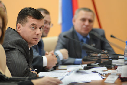 Эдуарду Слабикову посоветовали поездить по Республиканским дорогам