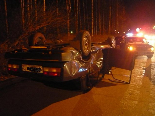Сыктывкар: Водитель ВАЗ 21074 не уступил автомобилю на главной дороге Сыктывкар: Водитель ВАЗ 21074 не уступил автомобилю на главной дороге