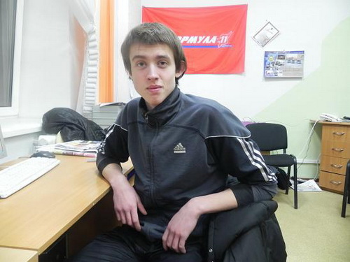 На парня в автобусе натравили ротвейлера На парня в автобусе натравили ротвейлера