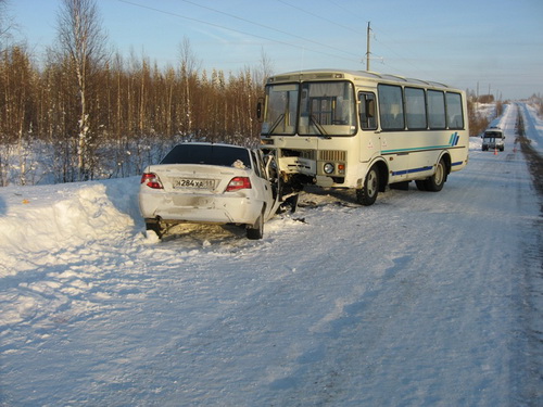 В Сосногорске ДТП с автобусом В Сосногорске ДТП с автобусом