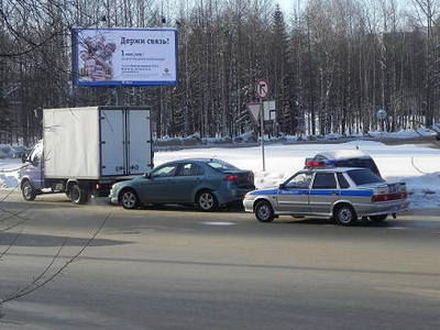 В центре Сыктывкара произошло крупное ДТП В центре Сыктывкара произошло крупное ДТП