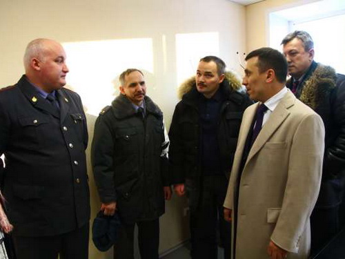 Сыктывкарские и сосногорские водители первыми получат новые удостоверения Сыктывкарские и сосногорские водители первыми получат новые удостоверения