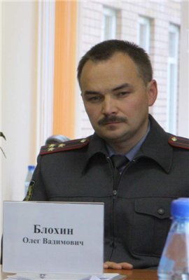 Добросовестные таксисты не уверены в действенности закона против нелегалов