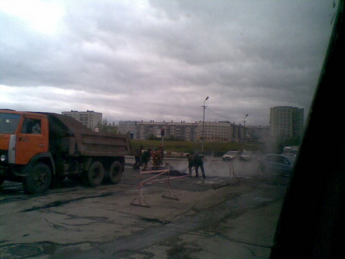 Воркутинские автовладельцы подозревают дорожников в халтуре Воркутинские автовладельцы подозревают дорожников в халтуре