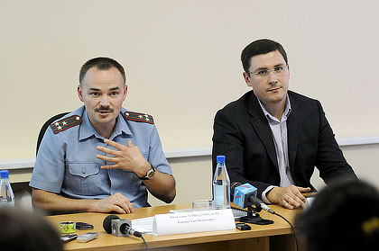 Начальник УГИБДД России по Коми призвал людей активнее реагировать на нарушение ПДД Начальник УГИБДД России по Коми призвал людей активнее реагировать на нарушение ПДД