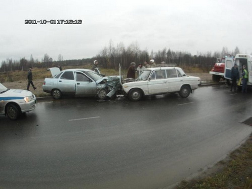 В Ухте в ДТП пострадали 7 человек В Ухте в ДТП пострадали 7 человек