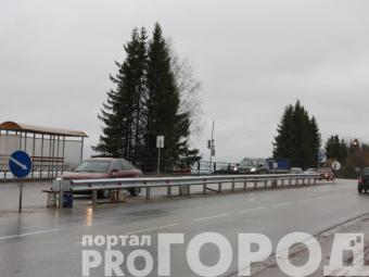 В Сыктывкаре на Октябрьском проспекте установили разделительный отбойник