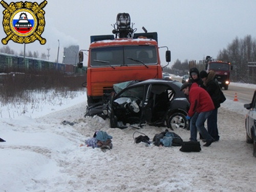Сводка происшествия на дорогах Коми за 27 декабря 2011 года Сводка происшествия на дорогах Коми за 27 декабря 2011 года