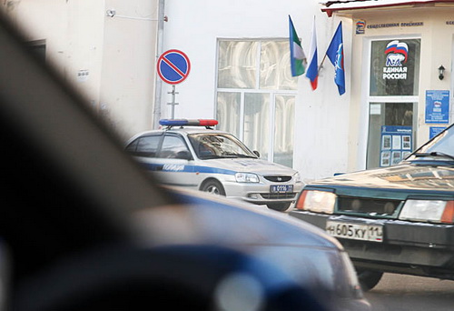 Автомобилисты Сыктывкара провели акцию Мы за честные выборы