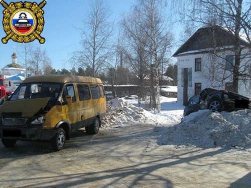 Сводка происшествия на дорогах Коми за 26 марта 2012 года