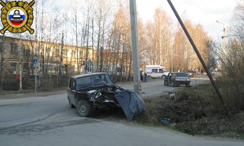 Сводка происшествия на дорогах Коми за 14 мая 2012 года