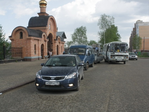 В Сыктывкаре стартовал уникальный Крестный ход на колесах В Сыктывкаре стартовал уникальный Крестный ход на колесах