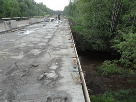Мост на дороге в Яснэг Мост на дороге в Яснэг