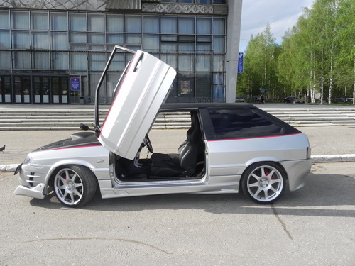 Сыктывкарец тюнингует ВАЗ в стиль Lamborghini Сыктывкарец тюнингует ВАЗ в стиль Lamborghini