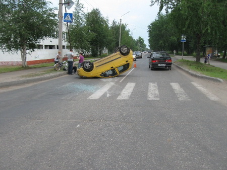 Сводка происшествия на дорогах Коми за 14 июля 2012 года