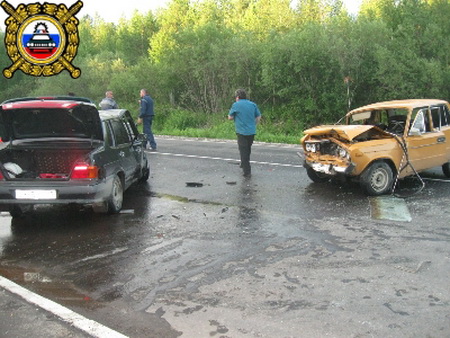 Сводка происшествия на дорогах Коми за 22 июля 2012 года Сводка происшествия на дорогах Коми за 22 июля 2012 года