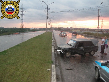 Сводка ГИБДД на дорогах Коми за 5 августа 2012 года Сводка ГИБДД на дорогах Коми за 5 августа 2012 года
