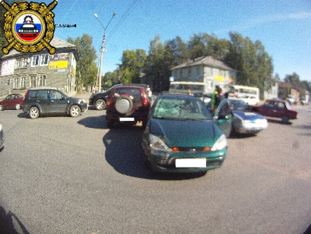 Сводка ГИБДД на дорогах Коми за 23 августа 2012 года Сводка ГИБДД на дорогах Коми за 23 августа 2012 года