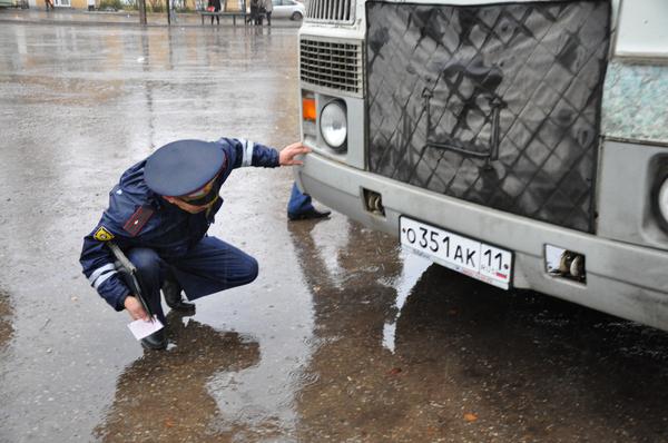 В Сыктывкаре проходит профилактическая операция Автобус В Сыктывкаре проходит профилактическая операция Автобус
