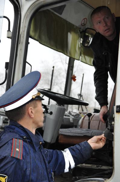 В Сыктывкаре проходит профилактическая операция Автобус В Сыктывкаре проходит профилактическая операция Автобус