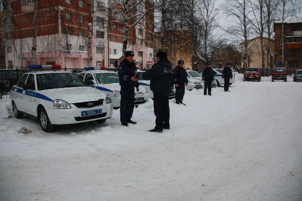 К новому году подразделения Госавтоинспекции получили в подарок новые служебные автомобили К новому году подразделения Госавтоинспекции получили в подарок новые служебные автомобили