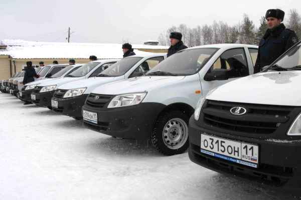 В Коми уголовно-исполнительные инспекции получили новые автомобили