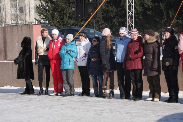 В Сыктывкаре прошло автомногоборье для женщин-автолюбительниц Автоледи – 2013 В Сыктывкаре прошло автомногоборье для женщин-автолюбительниц Автоледи – 2013
