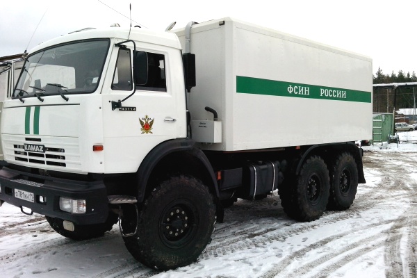 В ГУФСИН России по Республике Коми поступили новые специальные автомобили В ГУФСИН России по Республике Коми поступили новые специальные автомобили