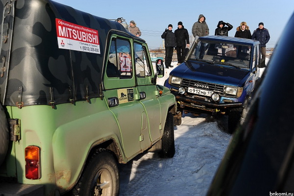 В Сыктывкаре прошла гонка внедорожников